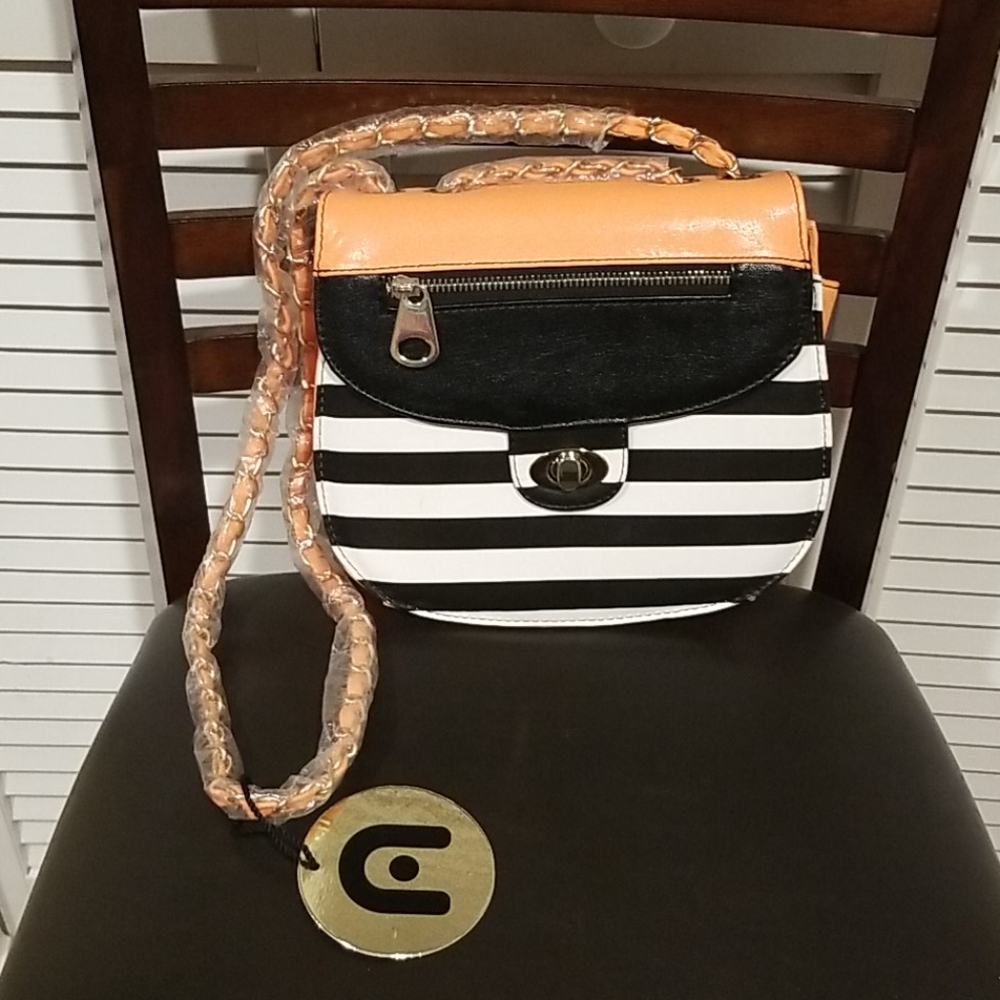Nila Anthony Orange Black White Purse READ